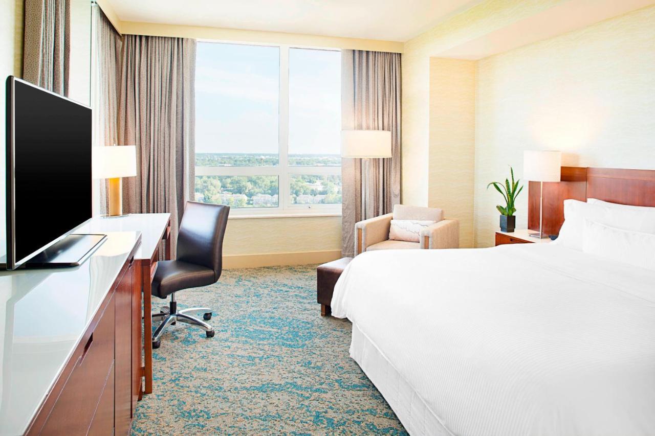 The Westin Chicago North Shore Wheeling Exteriör bild