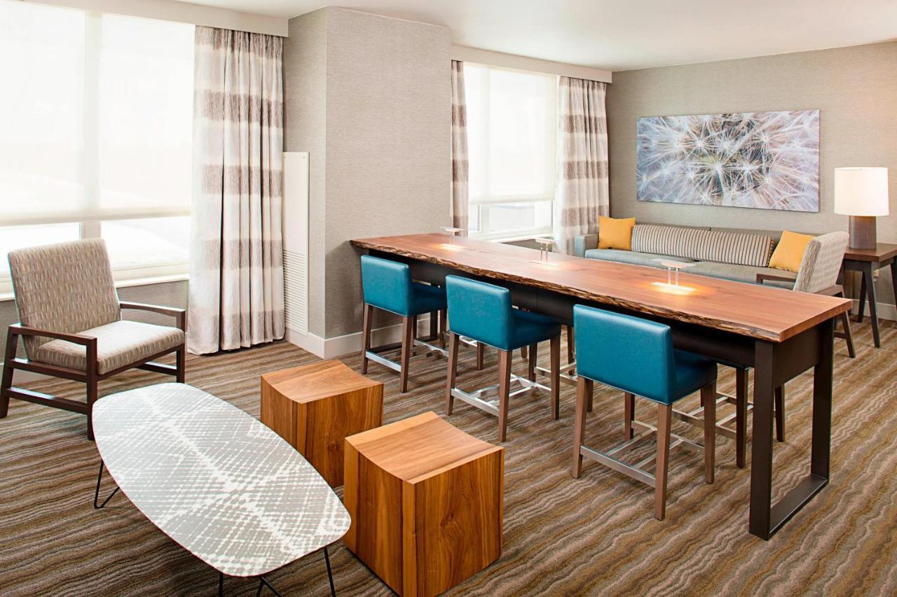 The Westin Chicago North Shore Wheeling Exteriör bild